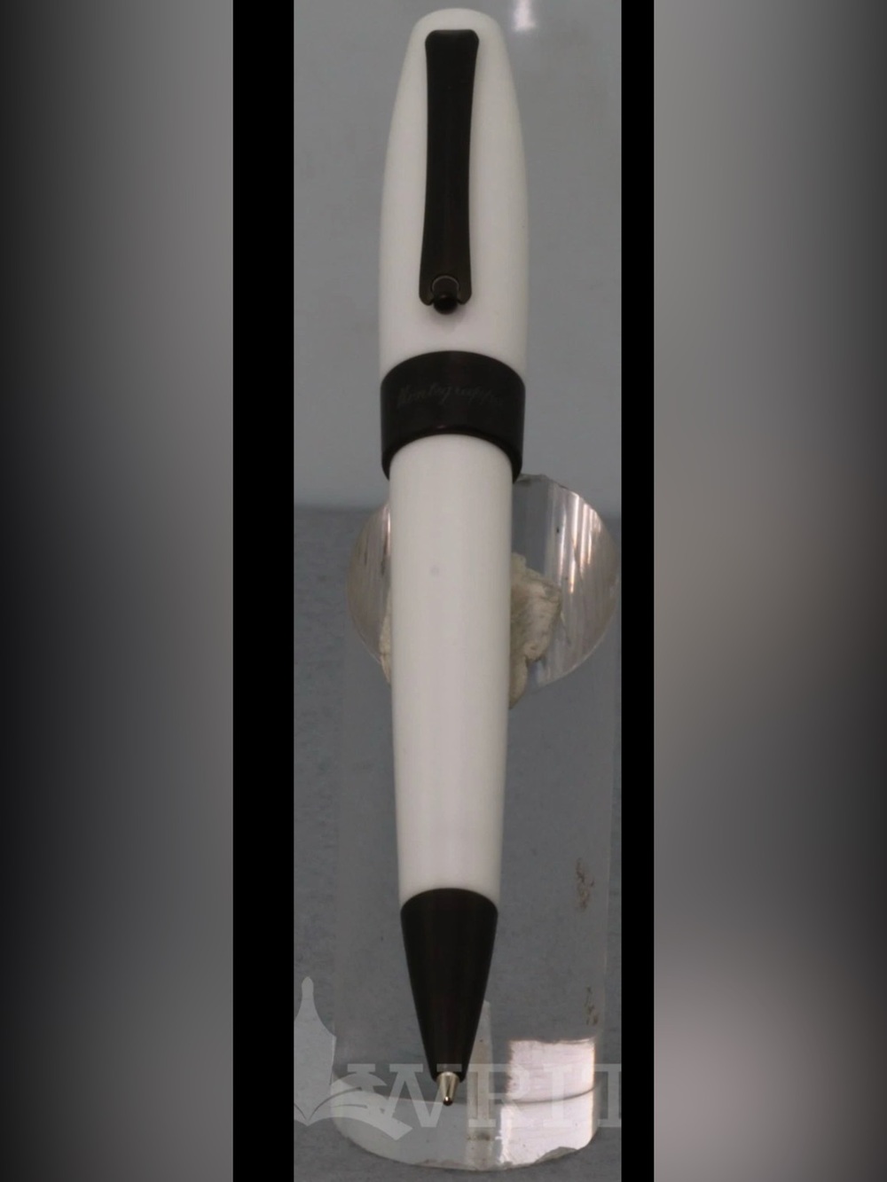 NEW Montegrappa Fortuna White/Ruthenium Ballpoint Pen – Made in Italy – Boxed - Picture 6 of 8